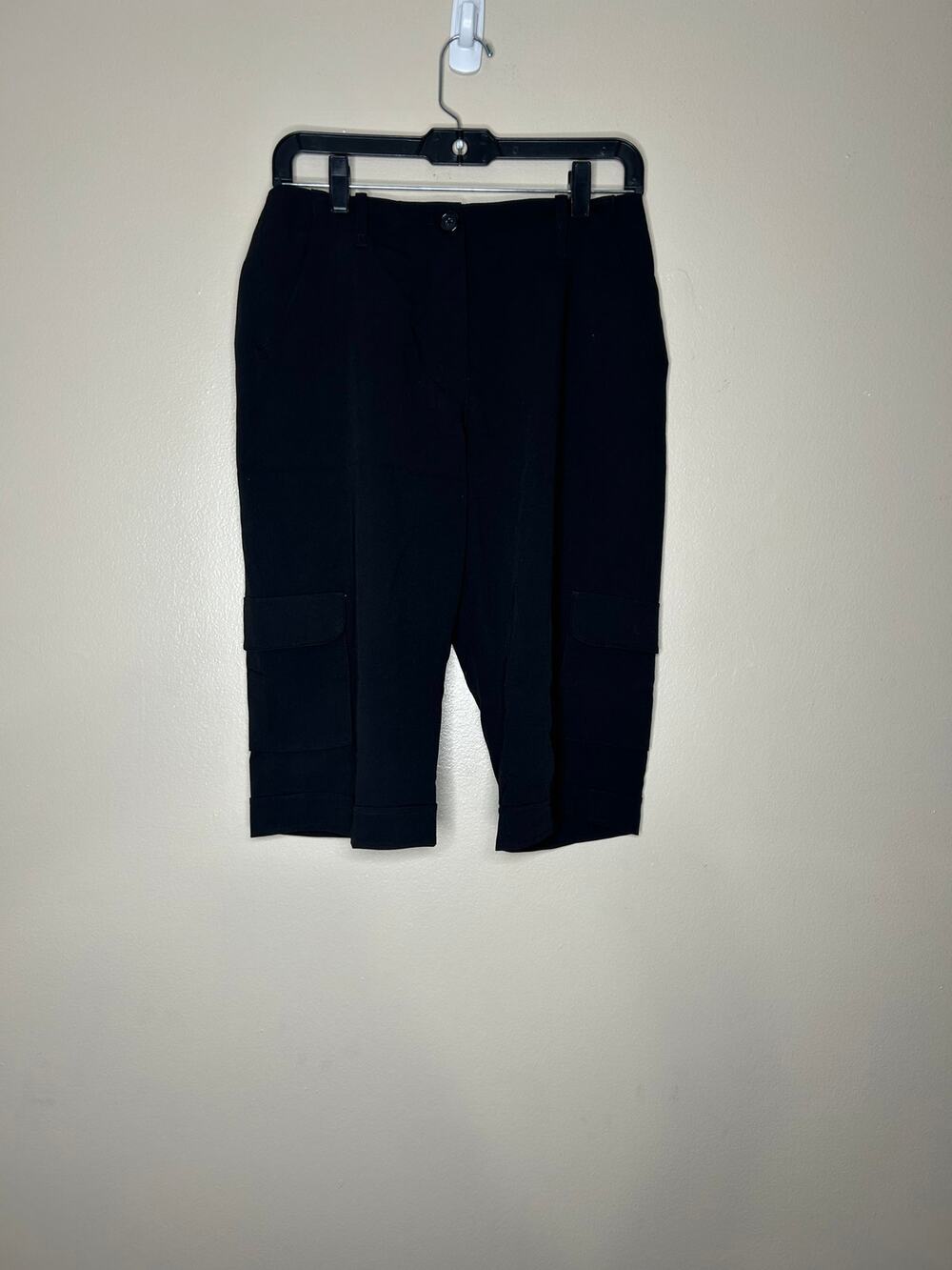 Larry Levine Womens Crop Cropped Cargo Pants Black, size 6